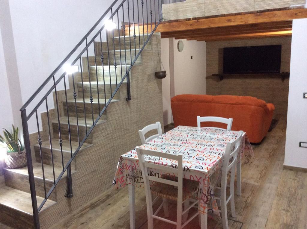カステッランマーレ・デル・ゴルフォMonolocale Per Vacanzeアパートメント 部屋 写真